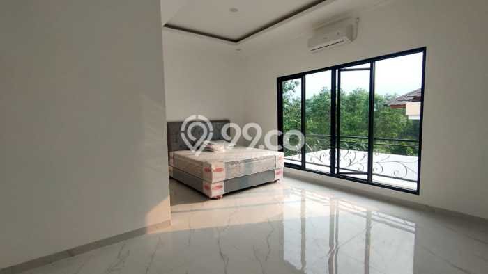 Jual Rumah Luas Elegan Dengan View Cantik di Sentul City, Bogor Jual Rumah Luas Elegan Dengan View Cantik di Sentul City, Bogor