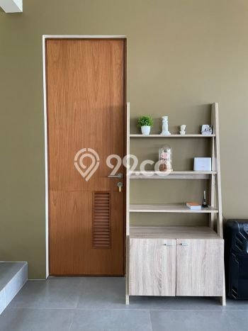 Vila di , Luas 329m2m², Posisi Strategis Vila di , Luas 329m2m², Posisi Strategis