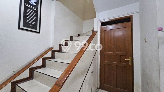 Dijual Rumah Modern 3 KT di Taman Holis Indah, Bandung Dijual Rumah Modern 3 KT di Taman Holis Indah, Bandung