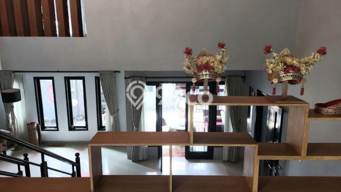 Dijual Rumah Mewah Elegan Dengan View Eksklusif di Sayap Dago, Bandung Dijual Rumah Mewah Elegan Dengan View Eksklusif di Sayap Dago, Bandung