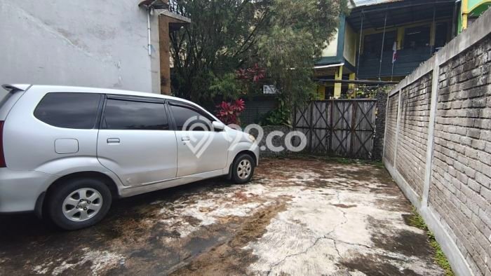 Unit Kost Dijual di Ciumbuleuit dengan 17 Kamar Area Ramai Unit Kost Dijual di Ciumbuleuit dengan 17 Kamar Area Ramai