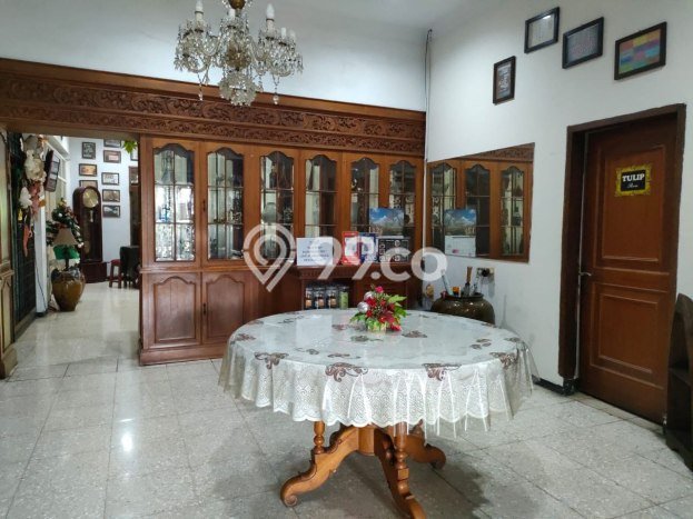Jual Rumah Mewah Elegan Dengan View Cantik di Burangrang, Bandung Jual Rumah Mewah Elegan Dengan View Cantik di Burangrang, Bandung