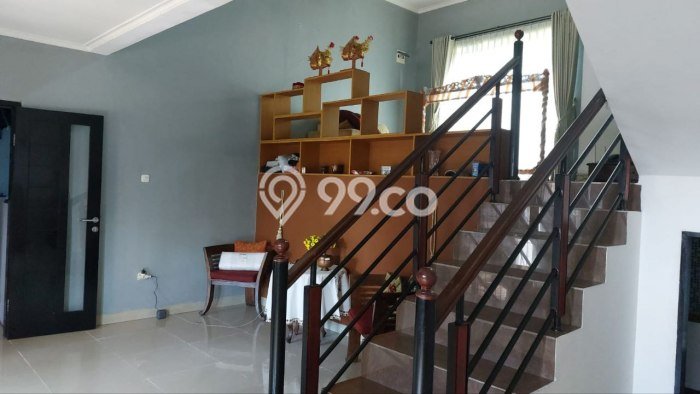 Dijual Rumah Mewah Elegan Dengan View Eksklusif di Sayap Dago, Bandung Dijual Rumah Mewah Elegan Dengan View Eksklusif di Sayap Dago, Bandung