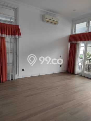 For Sale! Luxury House LT 800m2 Desain Modern di Pondok Indah For Sale! Luxury House LT 800m2 Desain Modern di Pondok Indah