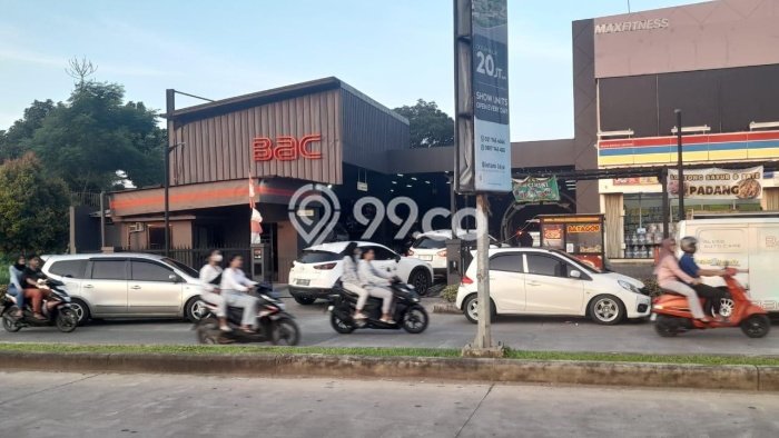 LOKASI SUPER STRATEGIS! Komersial di Graha Raya, Luas 500m², Kawasan Komersial LOKASI SUPER STRATEGIS! Komersial di Graha Raya, Luas 500m², Kawasan Komersial