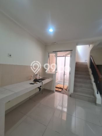Sewa Rumah Murah di Gading Serpong Tangerang dengan 3 KT Sewa Rumah Murah di Gading Serpong Tangerang dengan 3 KT