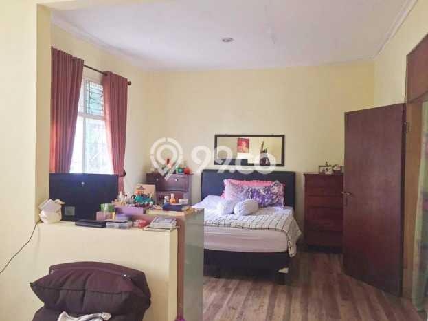 Rumah Elit LB 250m2 Siap Pakai Desain Elegan di Warung Buncit, Jakarta Selatan Rumah Elit LB 250m2 Siap Pakai Desain Elegan di Warung Buncit, Jakarta Selatan