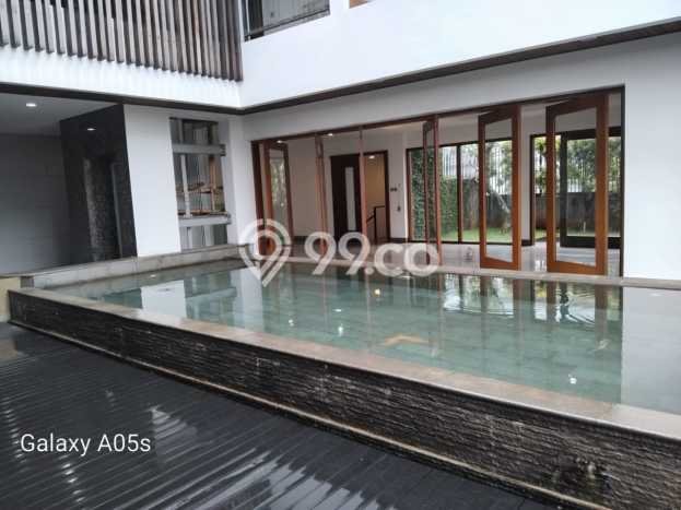 Ready to Use! Luxury House LT 489m2 Desain Elegan di Pondok Indah Ready to Use! Luxury House LT 489m2 Desain Elegan di Pondok Indah