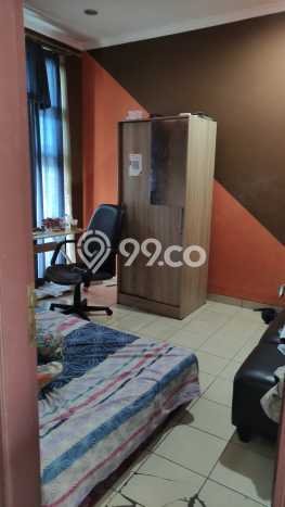 Hunian Cantik Modern Lb 200m2 di Pamulang, Tangerang Selatan Hunian Cantik Modern Lb 200m2 di Pamulang, Tangerang Selatan
