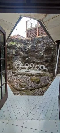 Disewakan segera rumah minimalis strategis 6 Kamar di Cinere, Depok Disewakan segera rumah minimalis strategis 6 Kamar di Cinere, Depok