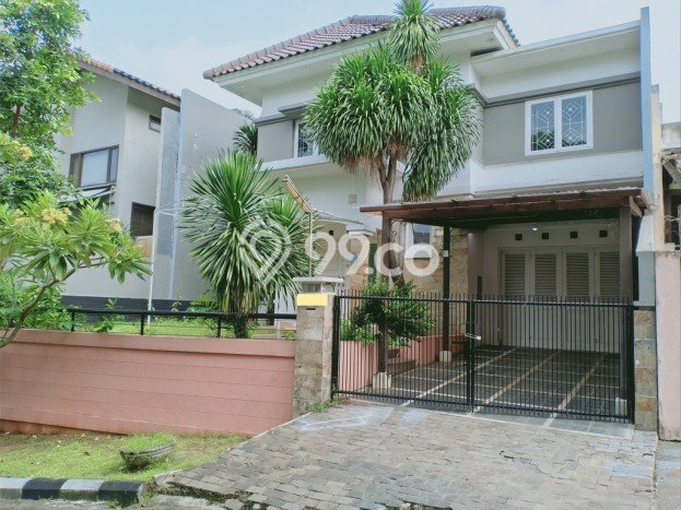 Rumah Luxury Modern Siap Huni di Cinere Jakarta Selatan Rumah Luxury Modern Siap Huni di Cinere Jakarta Selatan