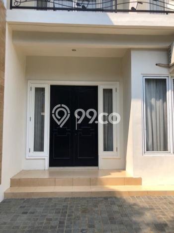Rumah Elit Modern Siap Huni di Cirendeu Jakarta Selatan Rumah Elit Modern Siap Huni di Cirendeu Jakarta Selatan