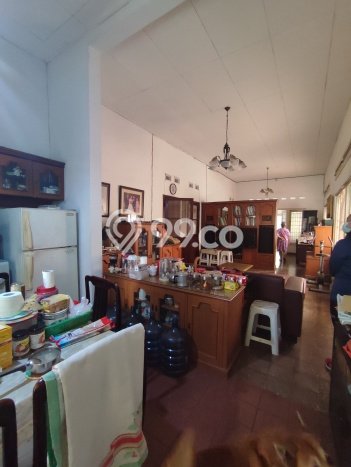 Rumah Mewah LB 300m2 Siap Pakai Desain Elegan di Cikini, Jakarta Pusat Rumah Mewah LB 300m2 Siap Pakai Desain Elegan di Cikini, Jakarta Pusat