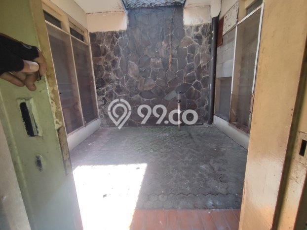 Jual Rumah Mewah Megah Dengan View Cantik di Kemang, Jakarta Selatan Jual Rumah Mewah Megah Dengan View Cantik di Kemang, Jakarta Selatan