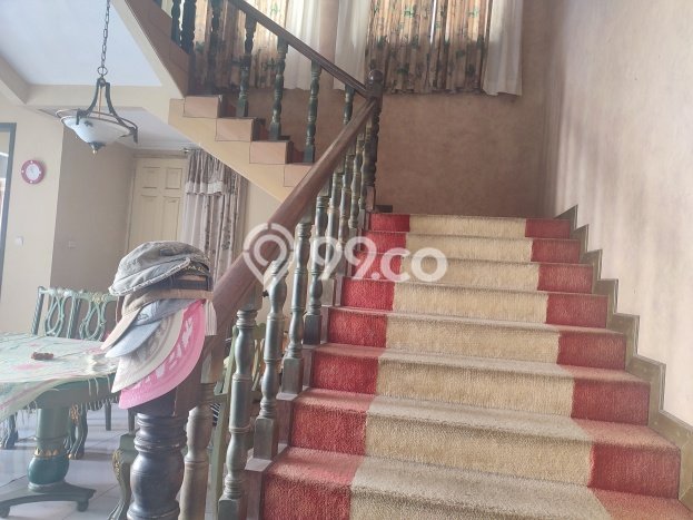 Siap Huni Hunian Elit 5 Kamar di Cinere Dekat ke Mana Pun Siap Huni Hunian Elit 5 Kamar di Cinere Dekat ke Mana Pun