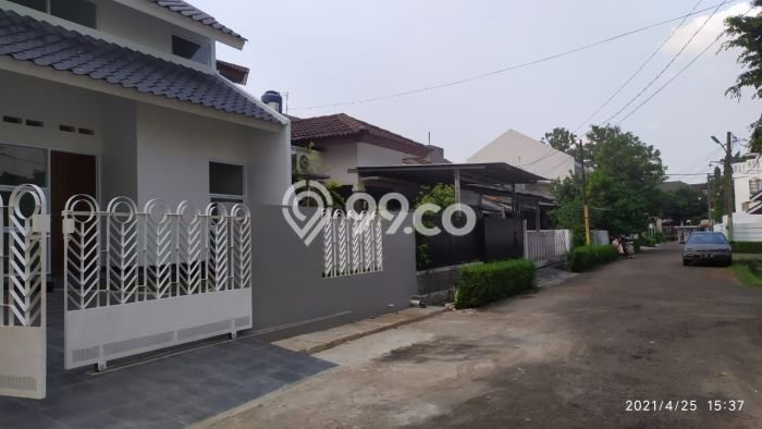 Jual Rumah Mewah Elegan Dengan View Eksklusif di Bintaro, Tangerang Selatan Jual Rumah Mewah Elegan Dengan View Eksklusif di Bintaro, Tangerang Selatan