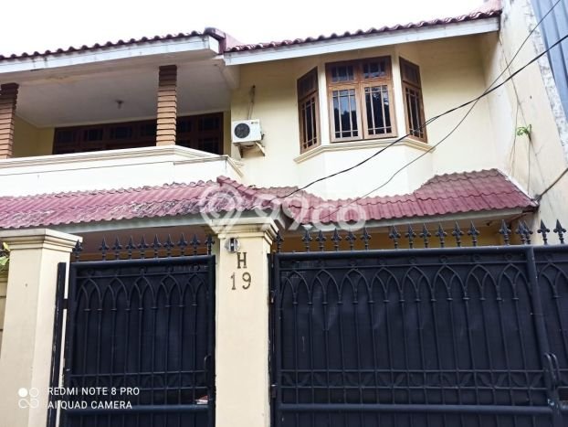 Siap Huni Rumah Mewah 5 Kamar di Cinere Dekat ke Mana Saja Siap Huni Rumah Mewah 5 Kamar di Cinere Dekat ke Mana Saja