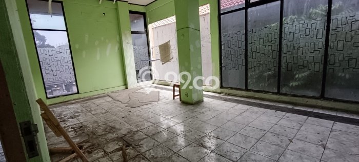 Ruko Bagus Dijual di Gunung Batu Bogor Lokasi Strategis Cocok untuk Kembangkan Bisnis Ruko Bagus Dijual di Gunung Batu Bogor Lokasi Strategis Cocok untuk Kembangkan Bisnis