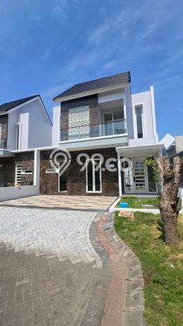 DIJUAL CEPAT! Rumah Siap Huni Area Strategis Sidoarjo, LT 200m2m² LB 201m2m² DIJUAL CEPAT! Rumah Siap Huni Area Strategis Sidoarjo, LT 200m2m² LB 201m2m²