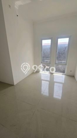 For Sale Rumah 2 Kamar Lokasi Ideal Bagus dan Strategis di Kenjeran For Sale Rumah 2 Kamar Lokasi Ideal Bagus dan Strategis di Kenjeran