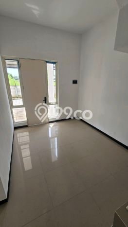 Rumah Modern Cantik 3 KT Siap Huni di Rungkut Rumah Modern Cantik 3 KT Siap Huni di Rungkut