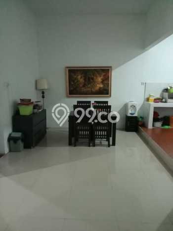 HOT PROPERTY! Rumah Premium area Sidoarjo, LT 160m² LB 260m² HOT PROPERTY! Rumah Premium area Sidoarjo, LT 160m² LB 260m²