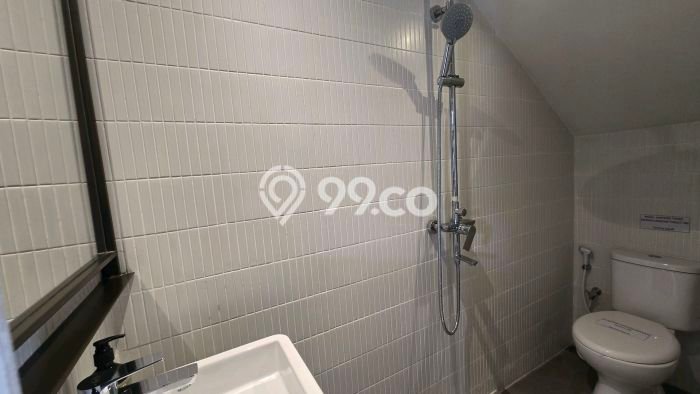 Rumah Strategis Modern Lb 74m2 di Lakarsantri, Surabaya Rumah Strategis Modern Lb 74m2 di Lakarsantri, Surabaya