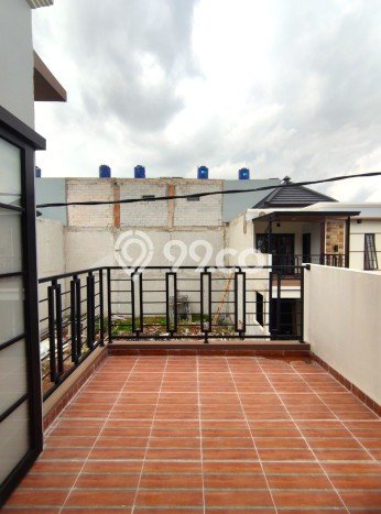 Rumah Modern Cantik 3 Kamar Bisa Langsung Pindah di Cimanggis Rumah Modern Cantik 3 Kamar Bisa Langsung Pindah di Cimanggis