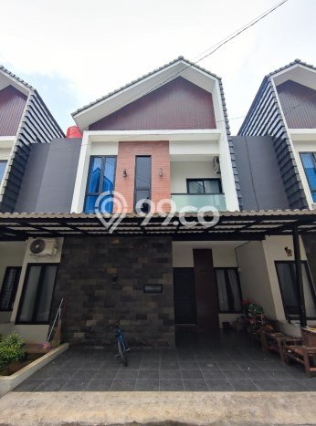 Dijual Rumah Strategis Bagus Punya 3 KT di Ciracas Jakarta Timur SHM Dijual Rumah Strategis Bagus Punya 3 KT di Ciracas Jakarta Timur SHM