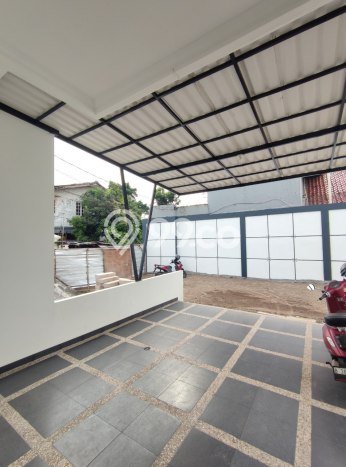 Hunian Cantik Modern Lb 75m2 di Cipayung, Jakarta Timur Hunian Cantik Modern Lb 75m2 di Cipayung, Jakarta Timur