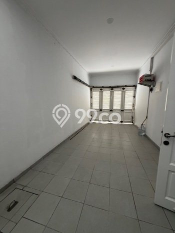 Sewa Rumah Harga Terjangkau di Tanjung Duren Utara Jakarta Barat dengan 4 Kamar Tidur Sewa Rumah Harga Terjangkau di Tanjung Duren Utara Jakarta Barat dengan 4 Kamar Tidur