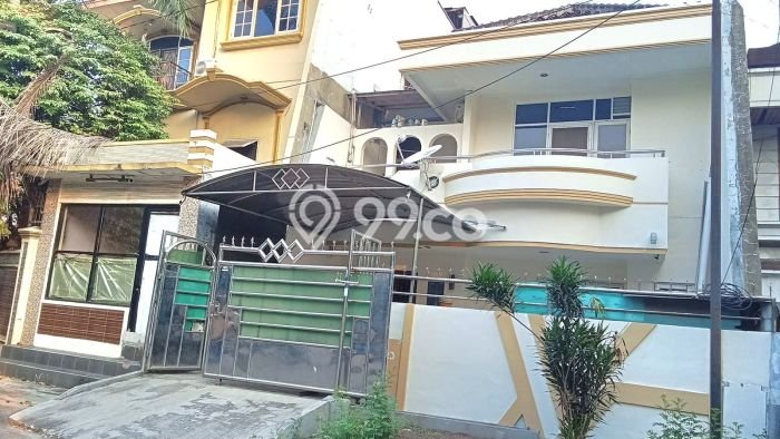 DREAM HOME! Rumah area , 3 KM, Free Banjir, LT 144m2m² LB 250m2m² DREAM HOME! Rumah area , 3 KM, Free Banjir, LT 144m2m² LB 250m2m²