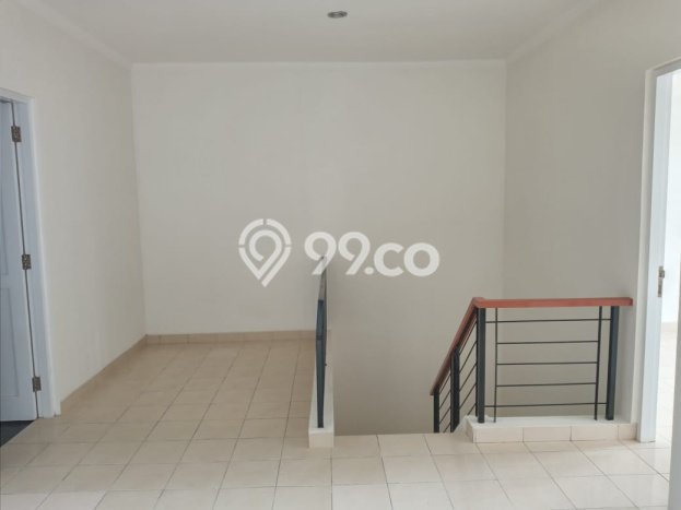 PROPERTI UNGGULAN! Rumah Strategis di Kota Wisata, LT 128m² LB 170m² PROPERTI UNGGULAN! Rumah Strategis di Kota Wisata, LT 128m² LB 170m²