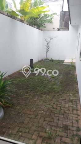 PRIME LOCATION! Rumah Berkembang area Kota Wisata, LT 330m² Bangunan 282m² PRIME LOCATION! Rumah Berkembang area Kota Wisata, LT 330m² Bangunan 282m²