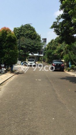 BEST INVESTMENT! Rumah di Kota Wisata, LT 136m² Bangunan 120m² BEST INVESTMENT! Rumah di Kota Wisata, LT 136m² Bangunan 120m²