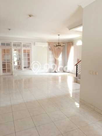 Rumah Elit LB 500m2 Siap Pakai Desain Elegan di Legenda Wisata, Bogor Rumah Elit LB 500m2 Siap Pakai Desain Elegan di Legenda Wisata, Bogor