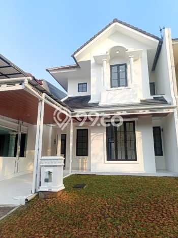 Rumah Strategis di Kota Wisata, Bogor, LT 136m2m² Bangunan 200m2m² - HARGA NEGO! Rumah Strategis di Kota Wisata, Bogor, LT 136m2m² Bangunan 200m2m² - HARGA NEGO!