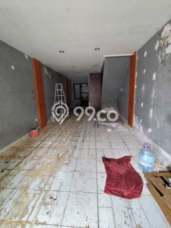 INVESTASI MENGUNTUNGKAN! Ruko Kawasan Kota Wisata, Luas 104m², Pusat Bisnis INVESTASI MENGUNTUNGKAN! Ruko Kawasan Kota Wisata, Luas 104m², Pusat Bisnis