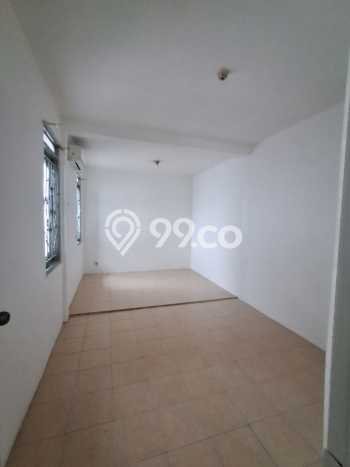 Disewakan! Rumah 3 Kamar Tidur &
2 Kamar Mandi di Lippo Karawaci, Tangerang Disewakan! Rumah 3 Kamar Tidur &
2 Kamar Mandi di Lippo Karawaci, Tangerang