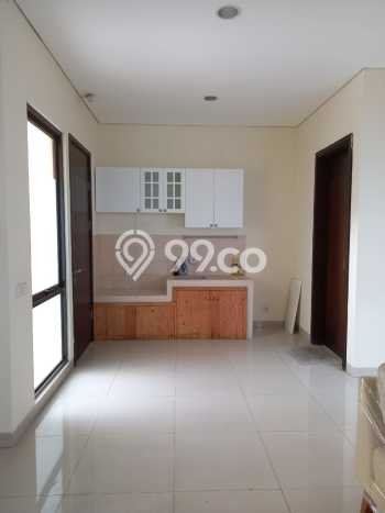Sewa Rumah Murah di BSD City Tangerang dengan 4 Kamar Tidur Sewa Rumah Murah di BSD City Tangerang dengan 4 Kamar Tidur