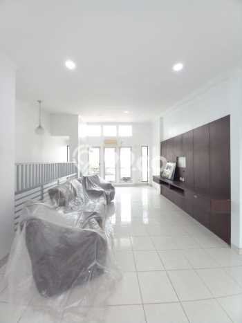 Rumah Minimalis 2 KT di Gading Serpong Tangerang Unfurnished Rumah Minimalis 2 KT di Gading Serpong Tangerang Unfurnished
