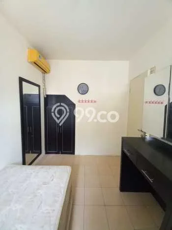 Disewakan! Rumah 3 Kamar Tidur &
2 Kamar Mandi di Lippo Karawaci, Tangerang Disewakan! Rumah 3 Kamar Tidur &
2 Kamar Mandi di Lippo Karawaci, Tangerang