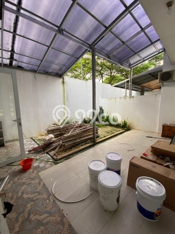 Hunian Cantik Modern Lb 88m2 di BSD, Tangerang Selatan Hunian Cantik Modern Lb 88m2 di BSD, Tangerang Selatan