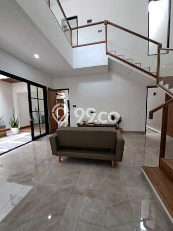 Hot Offer Hunian Mewah Ideal dan Luas di BSD, Tangerang Selatan Hot Offer Hunian Mewah Ideal dan Luas di BSD, Tangerang Selatan