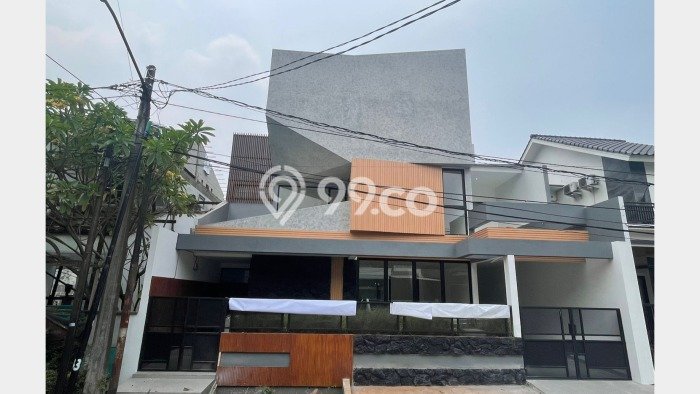 Jual Rumah Luas Elegan Dengan View Eksklusif di Bintaro, Tangerang Selatan Jual Rumah Luas Elegan Dengan View Eksklusif di Bintaro, Tangerang Selatan