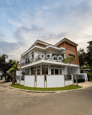 Hot Offer Hunian Mewah Ideal dan Luas di BSD, Tangerang Selatan Hot Offer Hunian Mewah Ideal dan Luas di BSD, Tangerang Selatan
