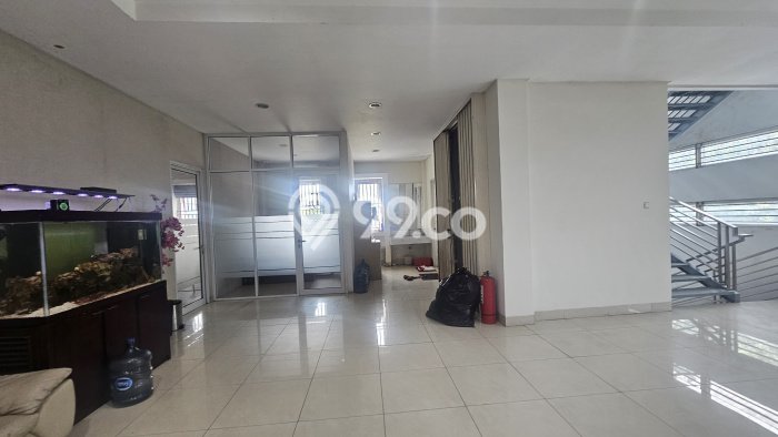 Untuk Dijual! Kantor di Pantai Indah Kapuk Jakarta Utara LT 660m2 / LB 2400m2 Kawasan Strategis Untuk Dijual! Kantor di Pantai Indah Kapuk Jakarta Utara LT 660m2 / LB 2400m2 Kawasan Strategis