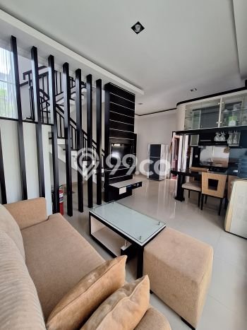 Rumah sewa siap pakai 4 Kamar Tidur di Kerobokan, Badung Rumah sewa siap pakai 4 Kamar Tidur di Kerobokan, Badung