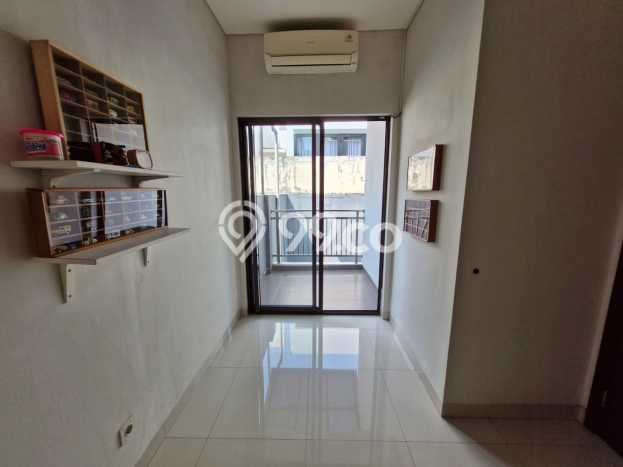 For Sale! Luxury House LT 120m2 Desain Modern di BSD City For Sale! Luxury House LT 120m2 Desain Modern di BSD City