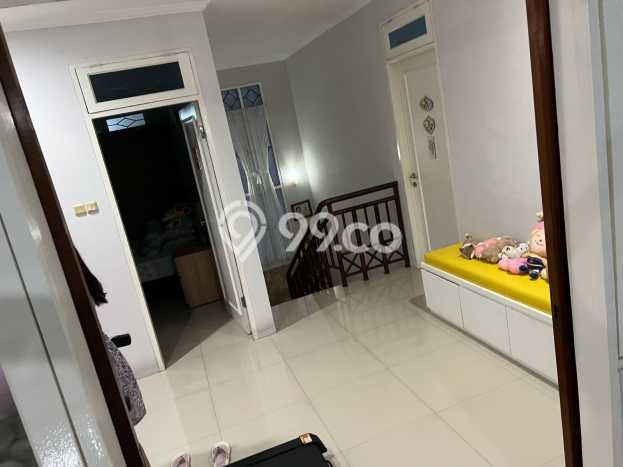 Dijual Hunian Rumah Nyaman 4 Kamar di Lippo Karawaci, Tangerang Dijual Hunian Rumah Nyaman 4 Kamar di Lippo Karawaci, Tangerang
